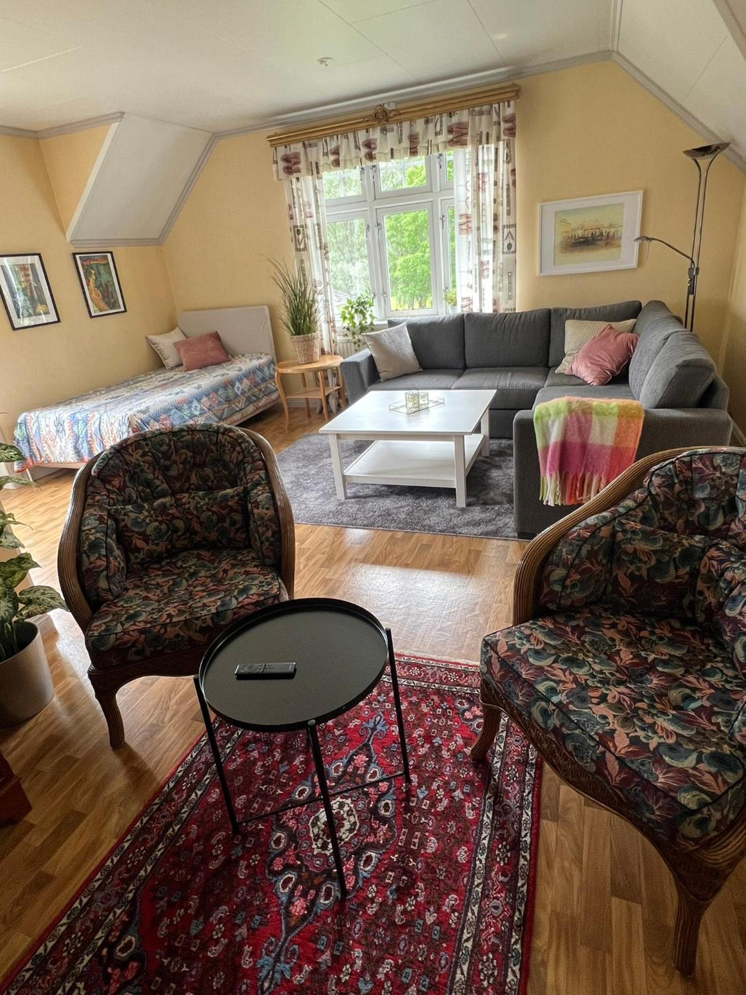 Apartamento Rosa Huset Osebol Stöllet Exterior foto