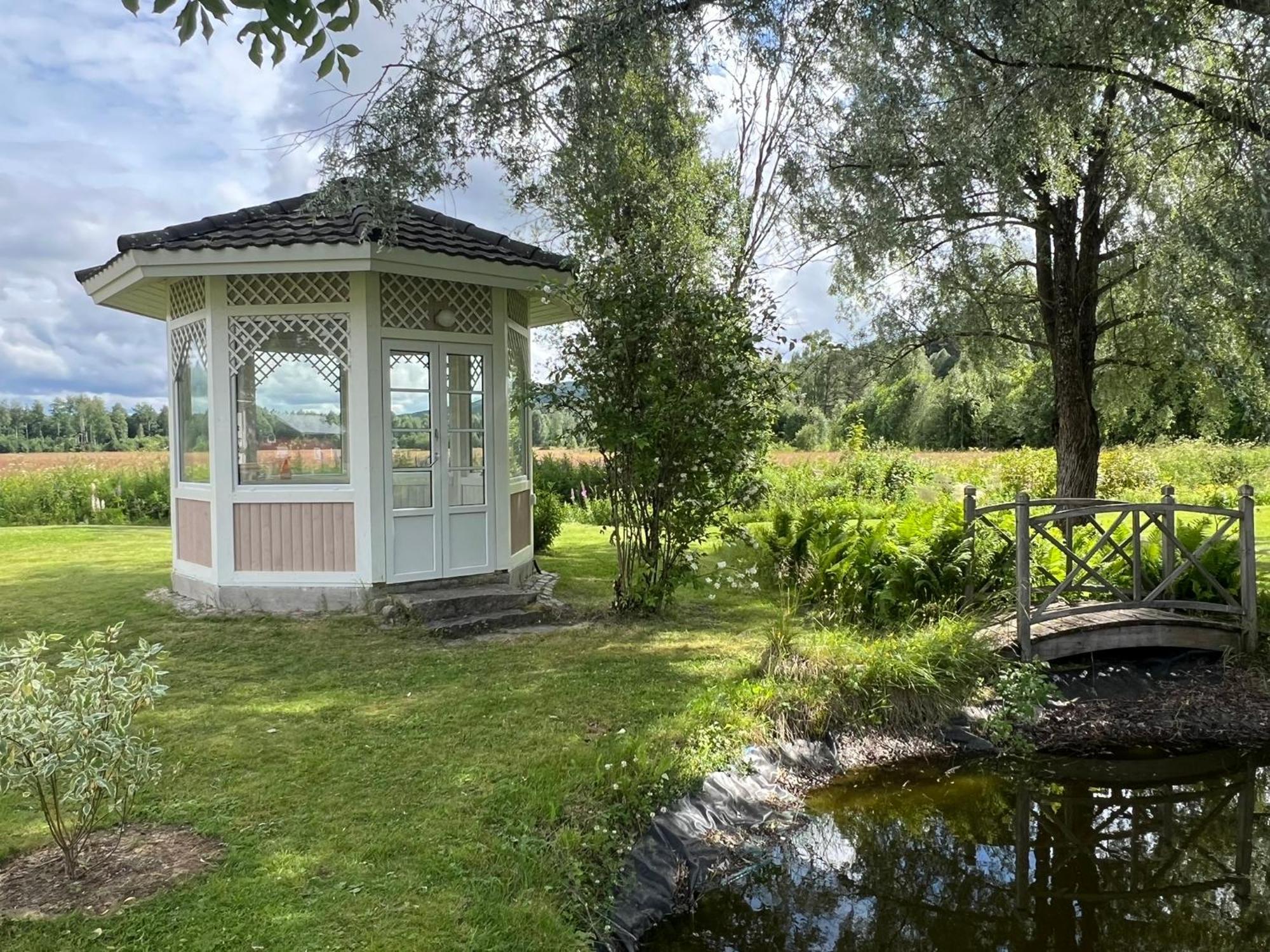 Apartamento Rosa Huset Osebol Stöllet Exterior foto