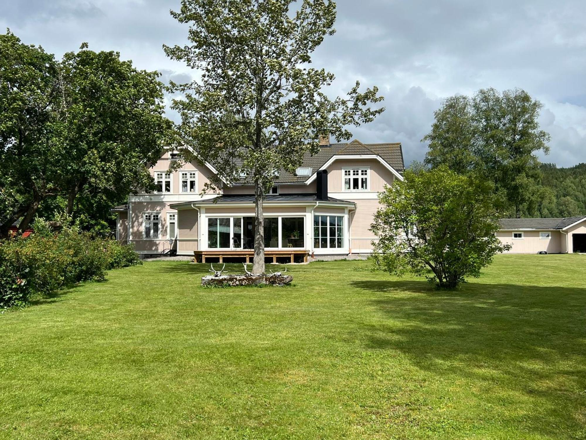 Apartamento Rosa Huset Osebol Stöllet Exterior foto