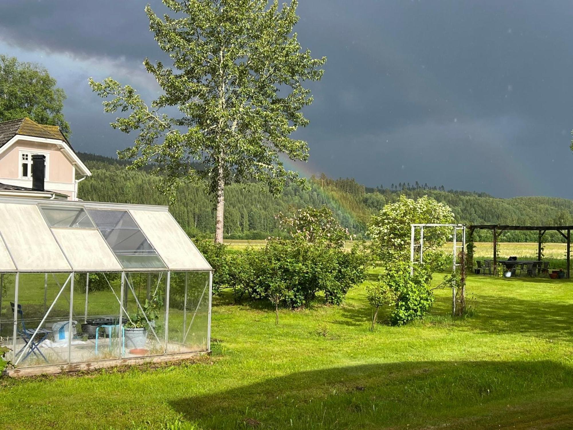 Apartamento Rosa Huset Osebol Stöllet Exterior foto